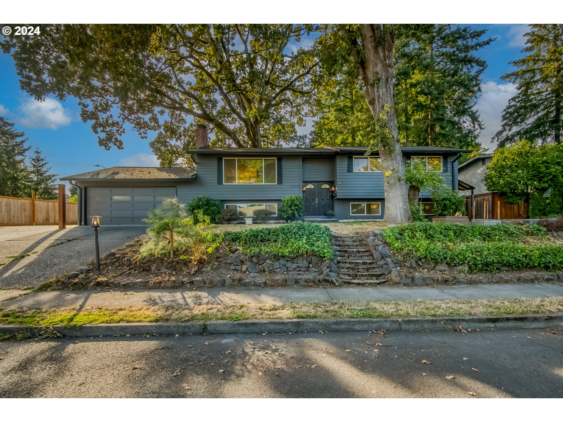 Fisher Ave, Beaverton, OR 97008