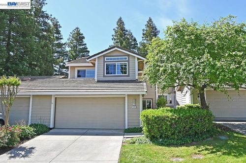 3869 Macgregor Cmn, Livermore, CA, 94551 | Card Image