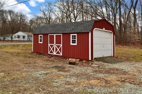 76 Park Rd, Lebanon, CT, 06249-2222 | Card Image