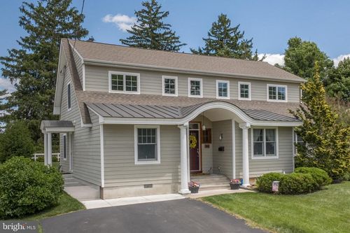 50 Fairway Dr, YARDLEY, PA, 19067-1652 | Card Image