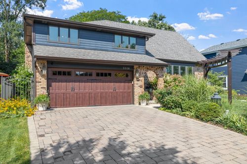 5816 Raintree Ln, Westmont, IL, 60559-2126 | Card Image