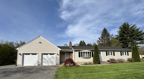281 Abbe Rd, Enfield, CT, 06082-5745 | Card Image