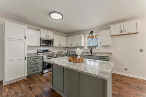 273 Daniel Dr, Brighton, TN, 38011-6293 | Card Image