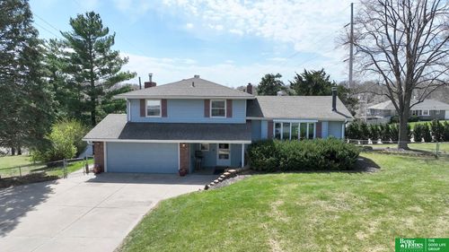 12331 Grey Fawn Dr, Omaha, NE, 68154-3511 | Card Image