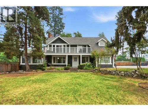 694 Mcclure Rd, Kelowna, BC, V1W1M1 | Card Image