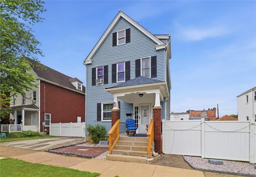145 Jefferson Ave, Vandergrift, PA, 15068 | Card Image