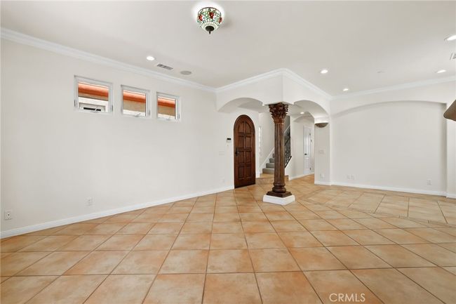 326 6 Th St, House other with 4 bedrooms, 5 bathrooms and 2 parking in Huntington Beach CA | Image 11