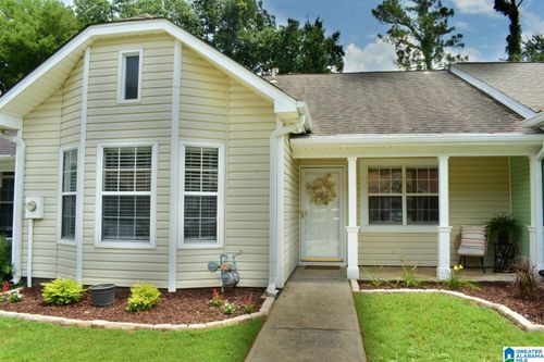 3486 Wildewood Dr, Pelham, AL, 35124-1445 | Card Image