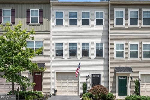 219 Patchwork Dr, STEPHENSON, VA, 22656-2066 | Card Image