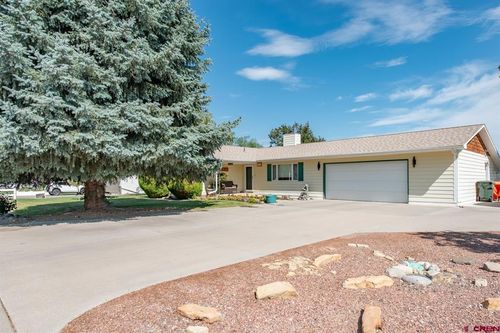 64235 Oakland Rd, Montrose, CO, 81403-9108 | Card Image