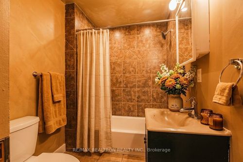 26 Florence St, Chatham, ON, N7L3G1 | Card Image