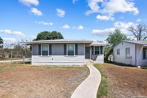 939 John Page Dr, San Antonio, TX, 78228-4112 | Card Image