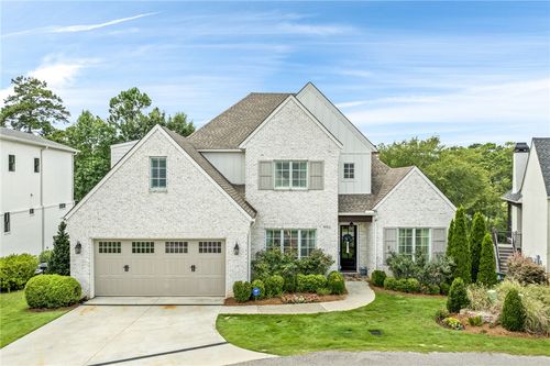 990 Fairview Dr, Auburn, AL, 36830-0001 | Card Image