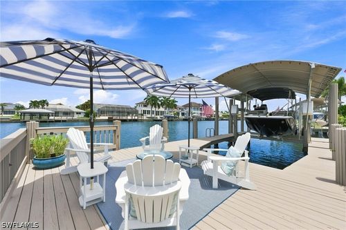 383 Seabee Ave, NAPLES, FL, 34108-2129 | Card Image