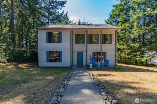 21112 129th Ave E, Graham, WA, 98338-8155 | Card Image