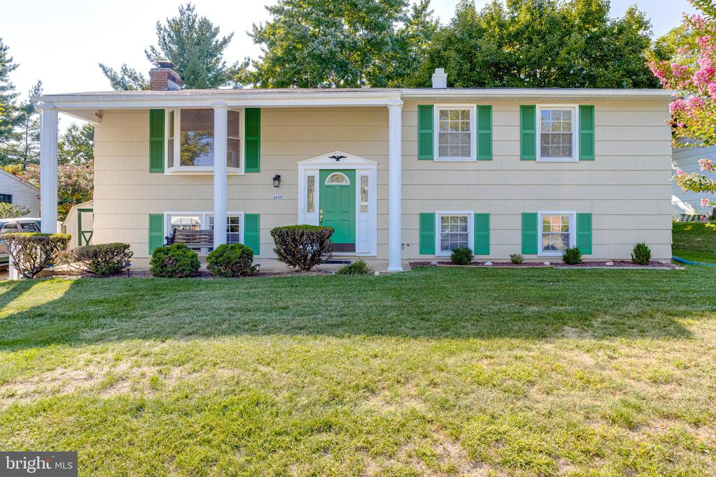 Tallwood Rd, Timonium, MD 21093