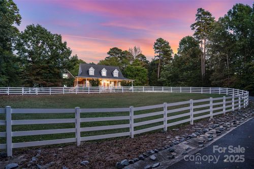406 Duck Creek Ln, Indian Trail, NC, 28079-7708 | Card Image