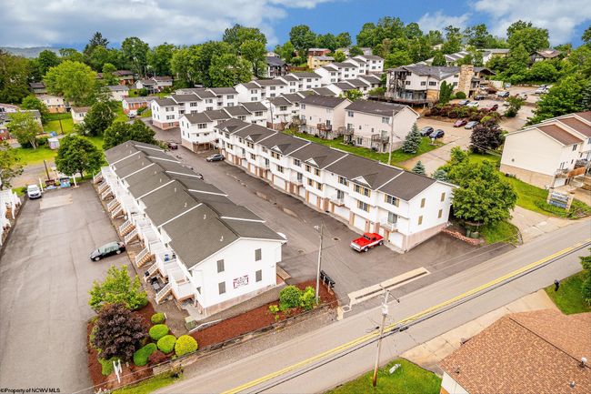 APT-4 - 1339 Riddle Ave, Townhouse with 2 bedrooms, 3 bathrooms and 3 parking in Morgantown WV | Image 35