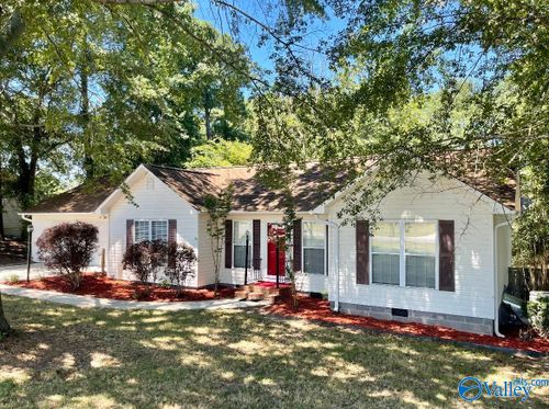 1307 Valerie Cir, Albertville, AL, 35950-6025 | Card Image