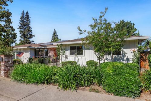 1660 Stabler Lane, Yuba City, CA, 95993 | Card Image