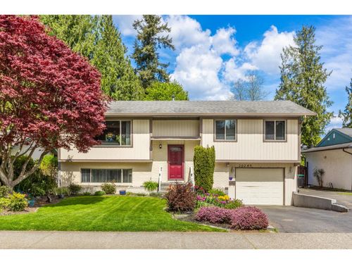 20249 44 Avenue, Langley, BC, V3A6L9 | Card Image