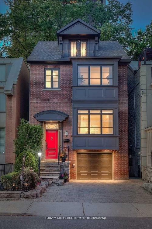 106 Belmont St, Toronto, ON, M5R1P8 | Card Image