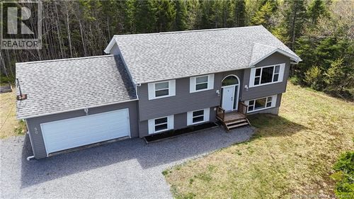 50 Kimberly St, Saint John, NB, E2N0B3 | Card Image