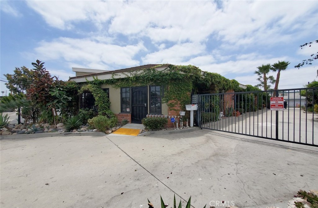 10622 Katella Ave, Anaheim, CA 92804
