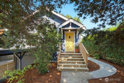 3008 22nd Ave S, Seattle, WA, 98144-5912 | Card Image