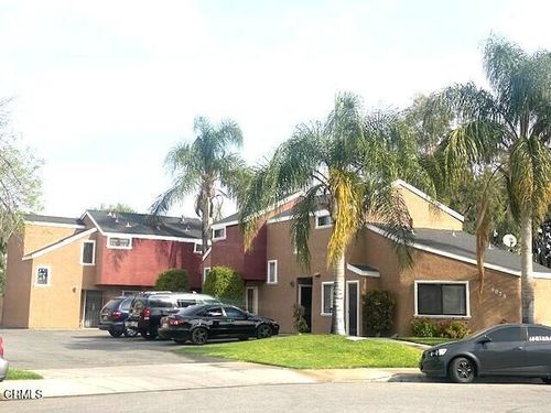 9039 Colony Pl, Riverside, CA, 92503-8019 | Card Image