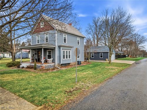 255 Walnut St, Leetonia, OH, 44431-1047 | Card Image
