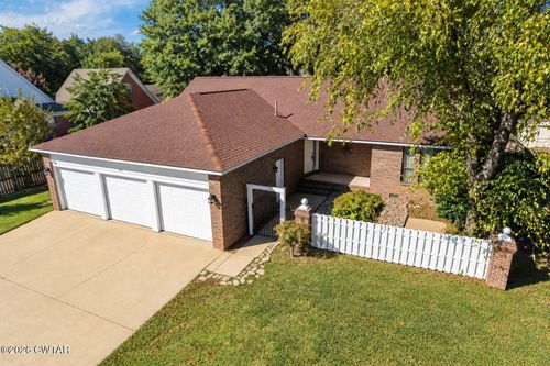 459 Oil Well Rd, Jackson, TN, 38305-7931 | Card Image
