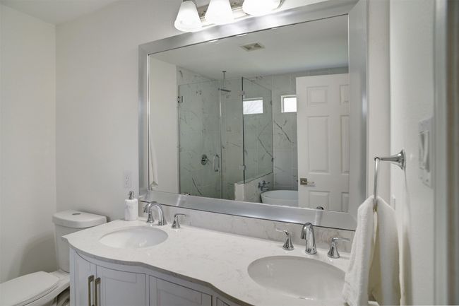 726 Annika Way, House other with 4 bedrooms, 3 bathrooms and null parking in Bastrop TX | Image 5