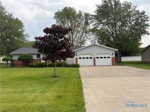 1524 Meadow Ave, Montpelier, OH, 43543-2015 | Card Image