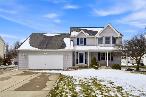 7196 Balla Dr, North Tonawanda, NY, 14120-1466 | Card Image