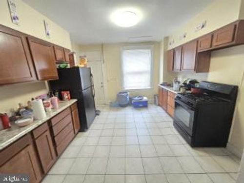 637 E 29th St, BALTIMORE, MD, 21218-4227 | Card Image