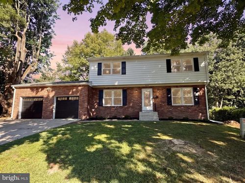 14 Empress Ln, Lawrence, NJ, 08648-3207 | Card Image