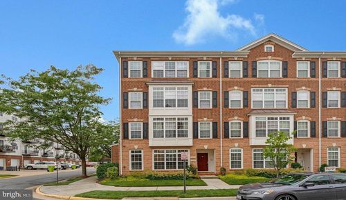 19293 Harlow Sq, LEESBURG, VA, 20176-6515 | Card Image