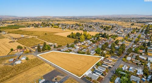 Nka Hickory Rd, Grandview, WA, 98930 | Card Image
