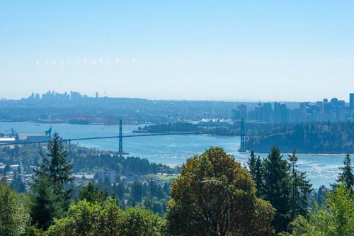 68-2212 Folkestone Way, West Vancouver, BC, V7S2X7 | Card Image