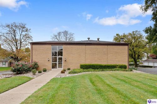 2nd-level-202 N Mulberry Street, Elizabethtown, KY, 42701 | Card Image