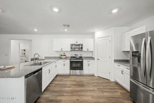 1796 W Laguna Dr, Coolidge, AZ, 85128-1071 | Card Image