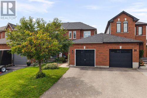 22 Ridwell Street, Barrie (Edgehill Drive), ON, L4N0X2 | Card Image