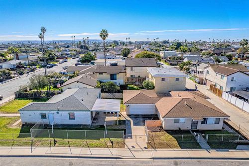 432 8th St, Imperial Beach, CA, 91932 | Card Image