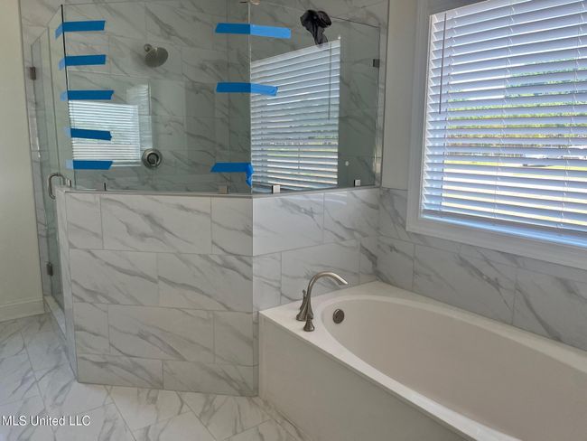 Primary Bath | Image 17