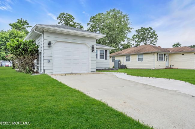 45 Bonaire Dr, Home with 2 bedrooms, 2 bathrooms and 1 parking in Toms River NJ | Image 9