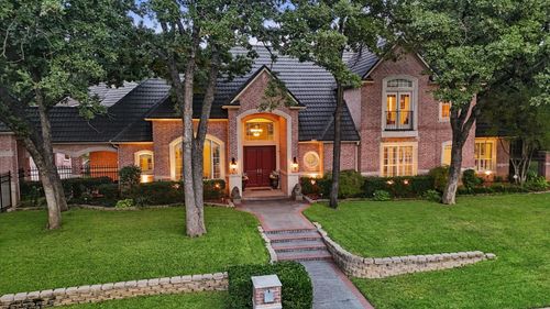 5009 Deerwood Park Dr, Arlington, TX, 76017-3744 | Card Image