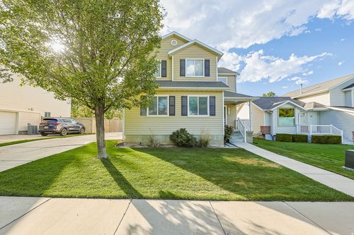 7873 N Windhover Rd, Eagle Mountain, UT, 84005-4346 | Card Image