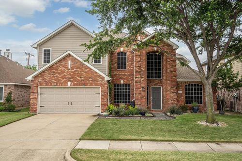2113 White Rock Ln, Little Elm, TX, 75068-5872 | Card Image