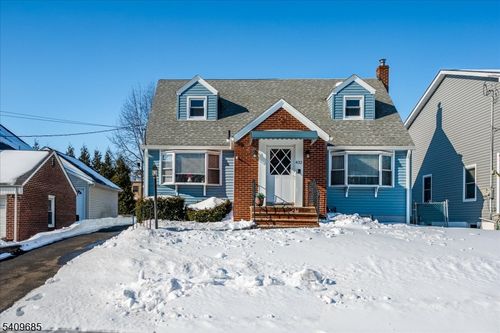 432 Rosetta Pl, Union, NJ, 07083-8211 | Card Image